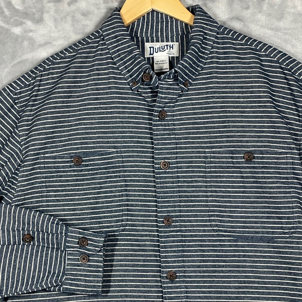 Duluth Trading Co Mens XL Tall Relaxed Fit Navy Blue White Striped Cotton Shirt